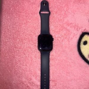 Apple Black Smartwatch with Touchscreen and Silicone Band